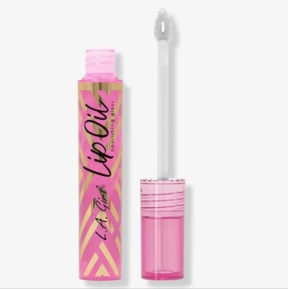 L.A girl lip oil nourishing gloss